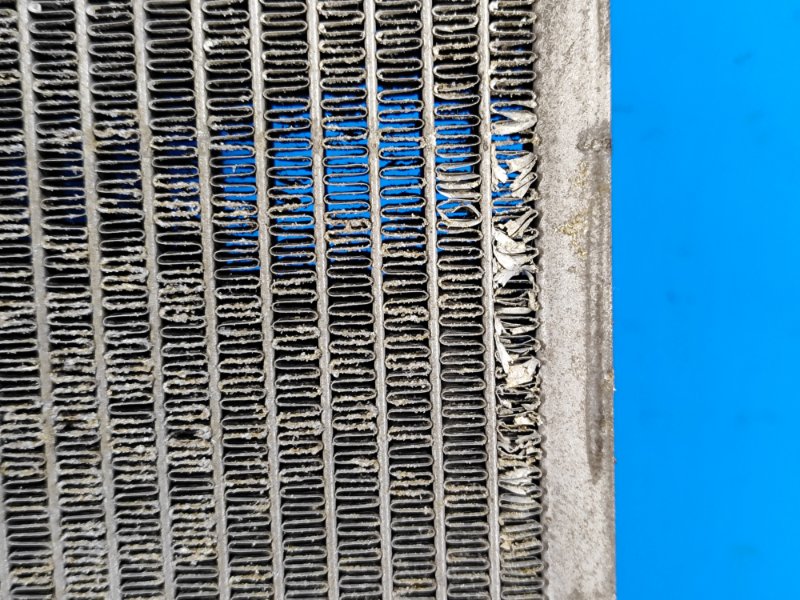 Main radiator for Honda Insight 08-14