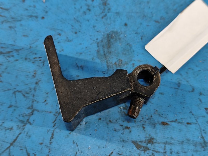 Door hinge AUDI A6 (C7) 11-18 2011 Right
