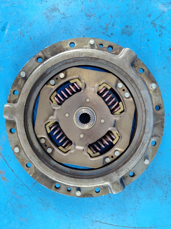 Clutch disc TOYOTA PRIUS - 30 09-17