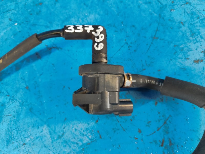 Electromagnetic valve (vacuum) MAZDA 3 BL 09-13 2009