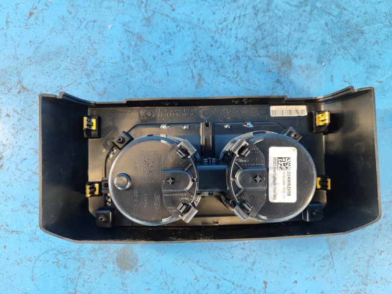Cup holder for Ford Expedition 17-2018