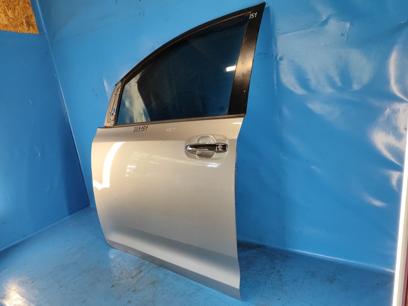 Door TOYOTA SIENNA 11-16 2015 Left. Front.