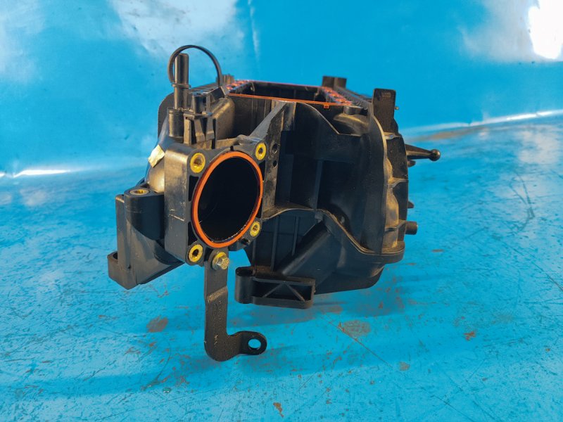 Intake manifold for Ford Escape 12-19 2017