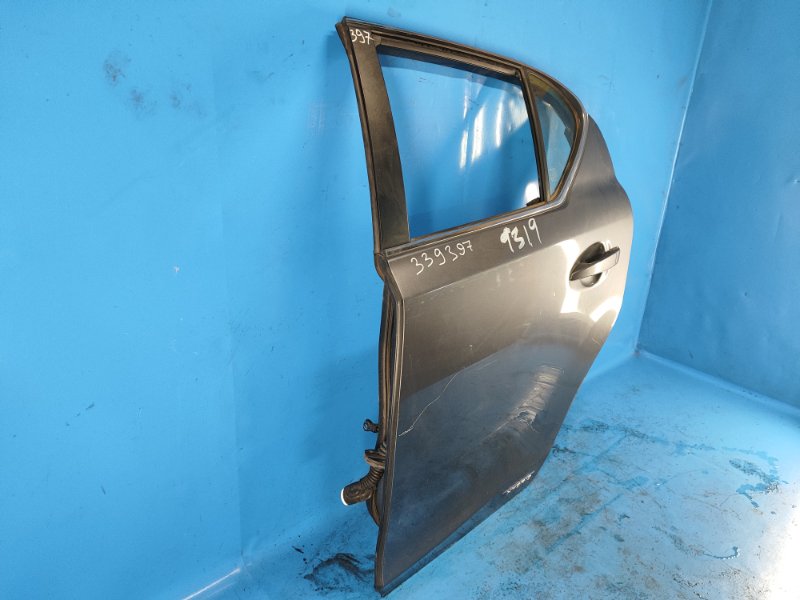 Door LEXUS CT200 11-17 2012 Left. Rear.