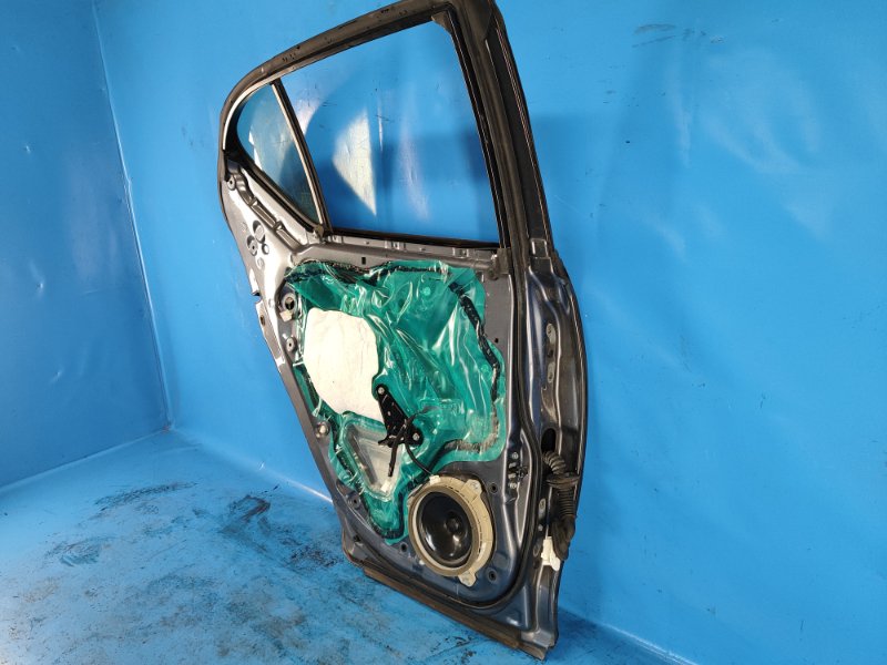 Door LEXUS CT200 11-17 2012 Left. Rear.