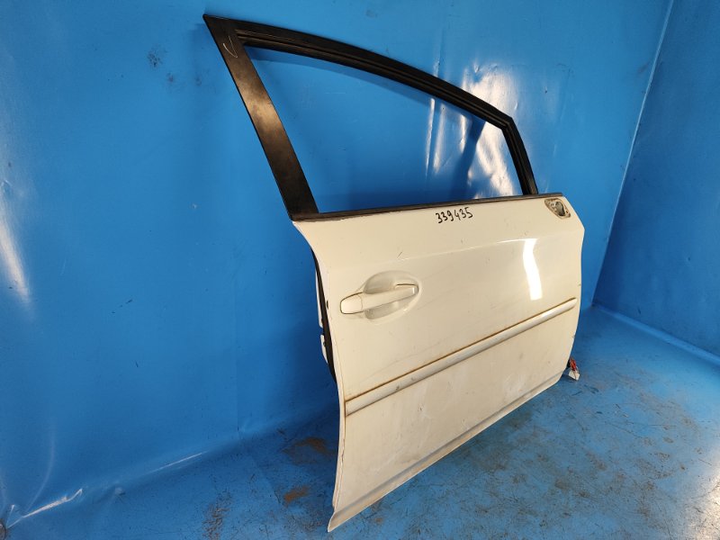 Door TOYOTA PRIUS - 30 09-17 Right Front.