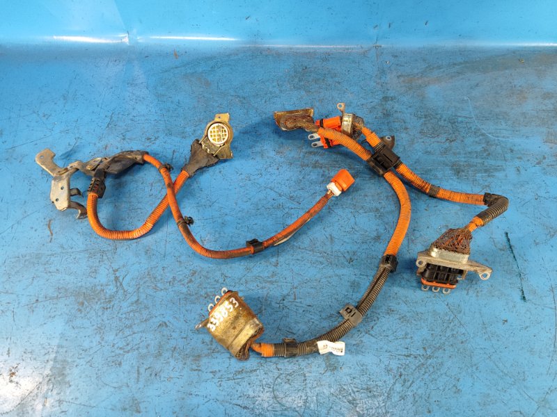 High-voltage wires for Toyota Prius - 30 09-17