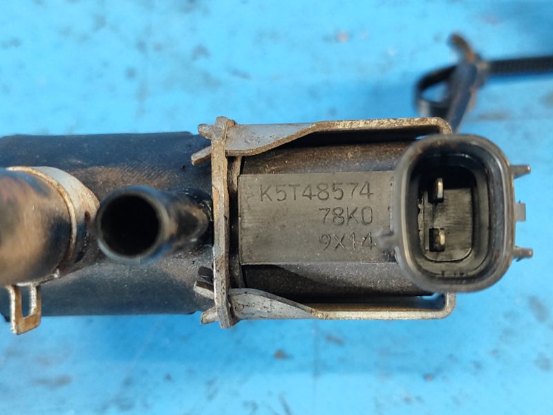 Crankcase ventilation valve SUZUKI KIZASHI 09-14 2010