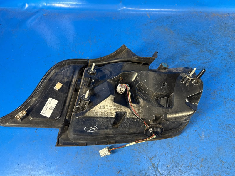 External lamp FORD MUSTANG 15- Left.