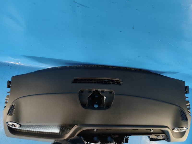 Mercedes EQA 23- dashboard