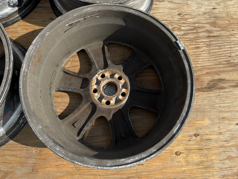 Wheel R19 TOYOTA SIENNA 11-16 2015