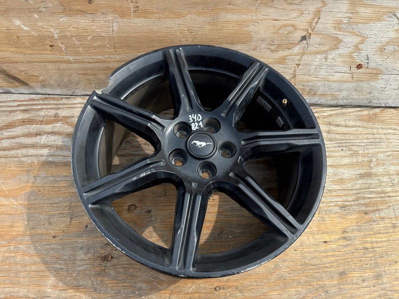 R19 Ford Mustang 15-wheel