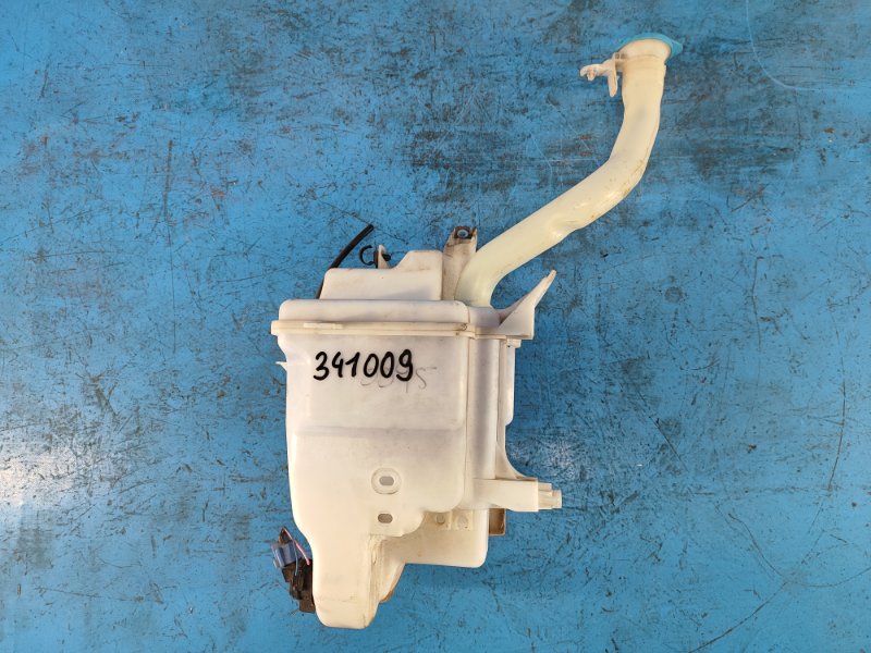 Windshield washer reservoir SUZUKI KIZASHI 09-14 2010