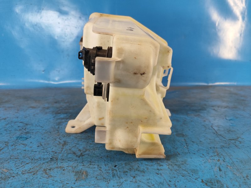 Toyota Camry Windscreen Washer Reservoir 40 06-11