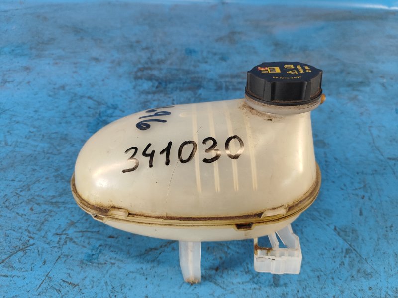 Expansion tank for Ford Escape 12-19 2017