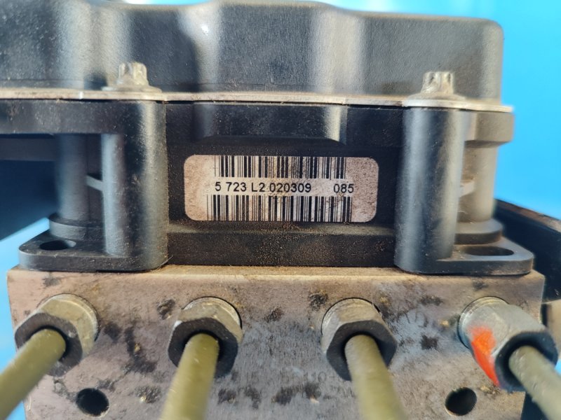 ABS unit SUZUKI KIZASHI 09-14 2010