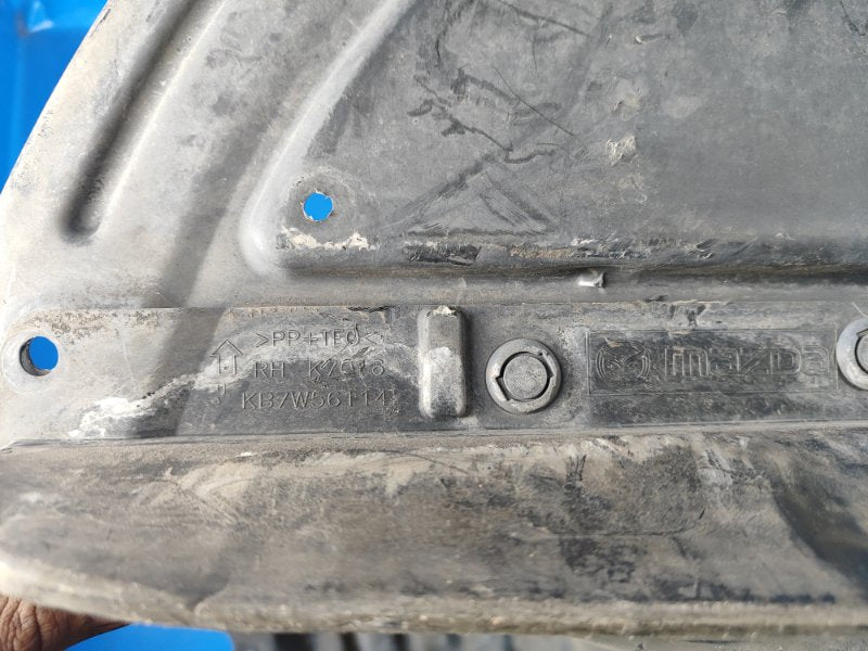 Liner MAZDA CX-5 (KF) 16-21 Right. Before.