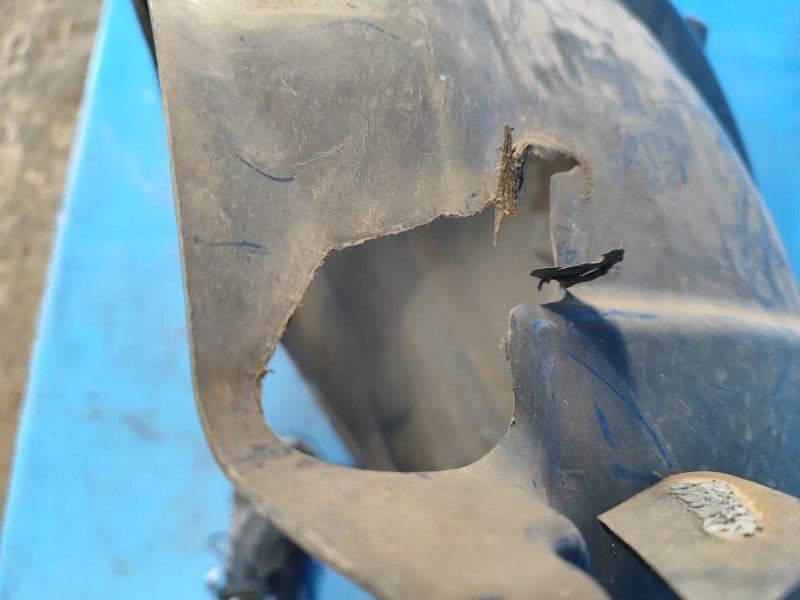 Fender liner FORD MUSTANG 15- Right Before.