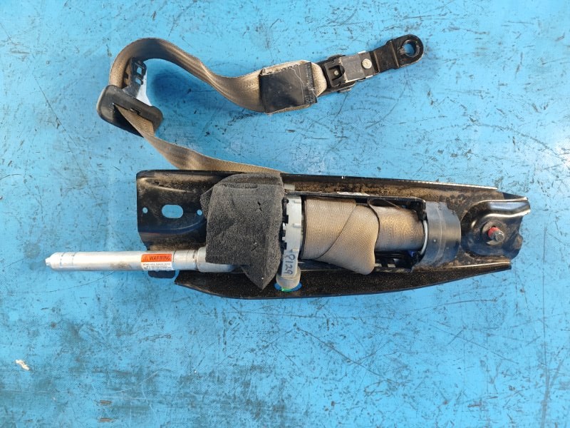Seat belt VOLVO XC70 07-16 Right Front.