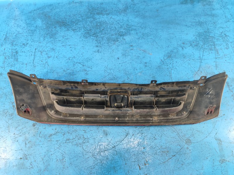Radiator grille HONDA CRV 95-01