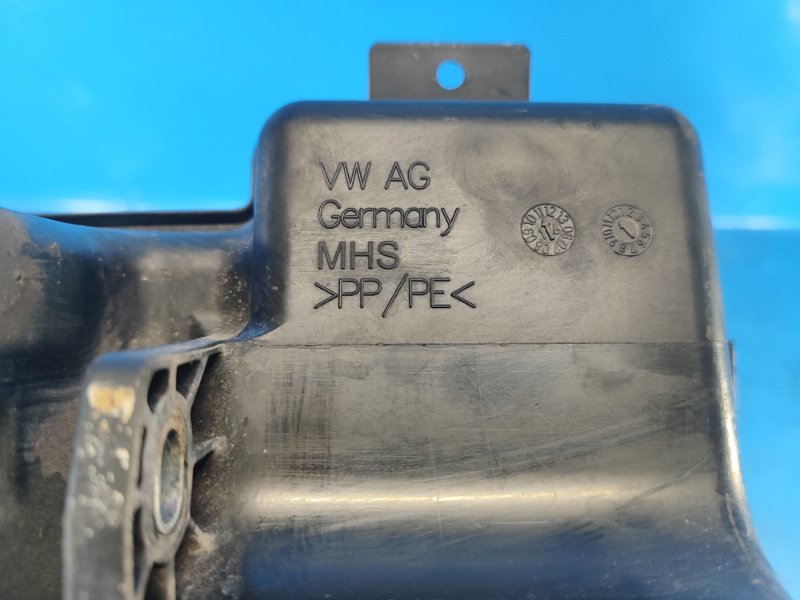 Washer reservoir for Volkswagen Tiguan 08-17 2017