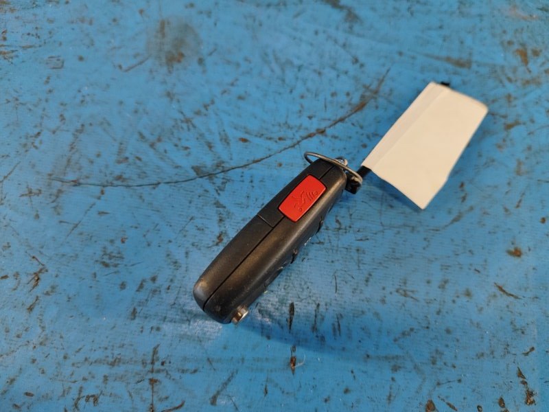 Ignition key for Volkswagen Tiguan 08-17 2017