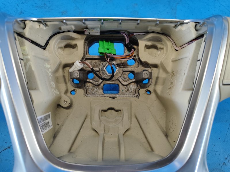Volvo XC70 07-16 steering wheel