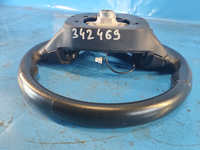 Toyota Sienna steering wheel 11-16 2015