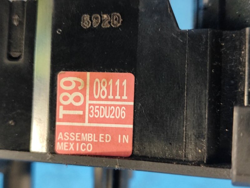 Steering column switch TOYOTA SIENNA 11-16 2015 Left.