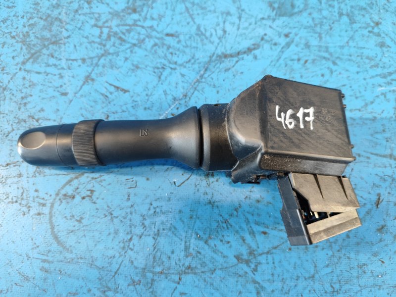 Steering column switch TOYOTA SIENNA 11-16 2015 Right.
