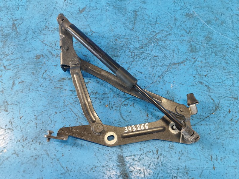 Trunk lid hinge FORD MUSTANG 15- Left.