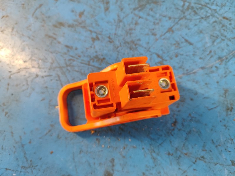Ford Fusion fuse 14-