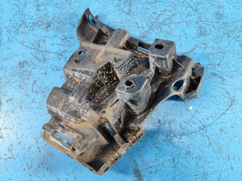Front bumper bracket VOLVO XC70 07-16 Right