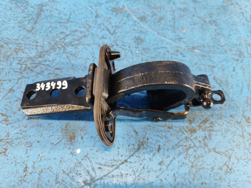 Trunk lid hinge VOLVO XC70 07-16 Left.