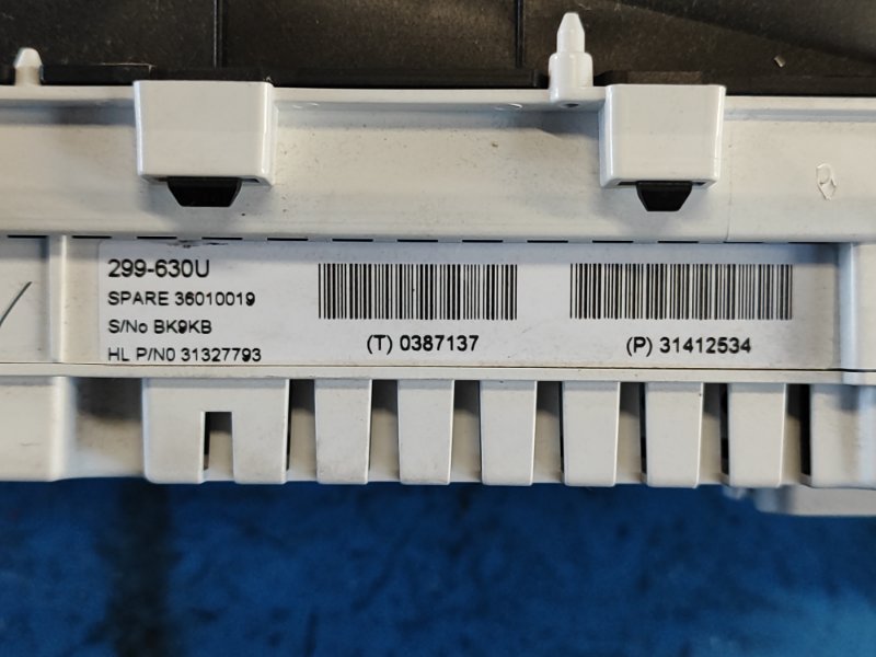 Instrument cluster VOLVO XC70 07-16