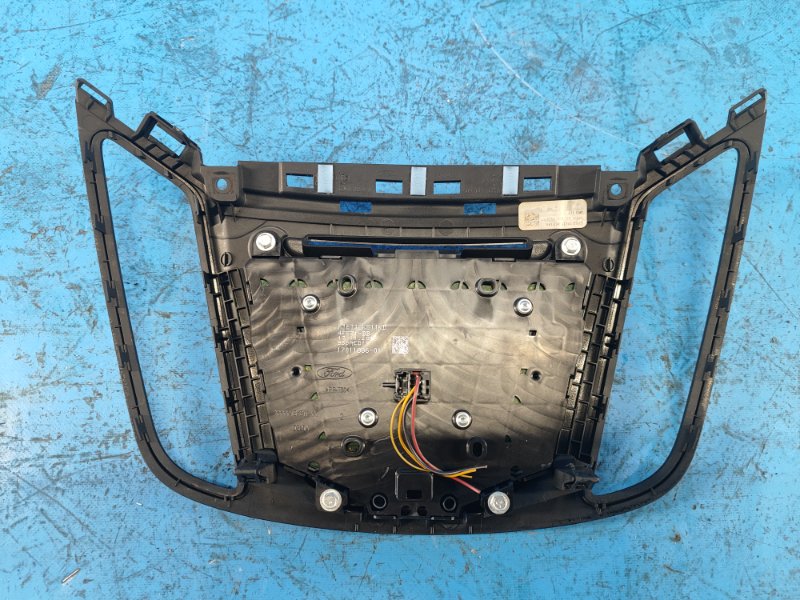 Multimedia control unit for Ford Escape 12-19 2017