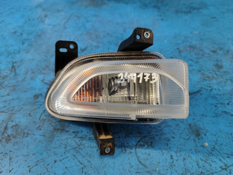 Turn signal repeater in the bumper JEEP RENEGADE (BU) 14- 2015 Right.