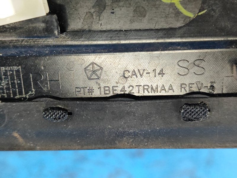 Body trim DODGE GRAND CARAVAN 08- 2013 Right Front.