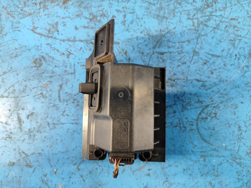 Blind spot sensor FORD FUSION 14- Left.