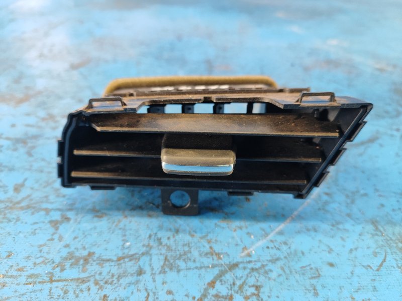 Air deflector FORD MUSTANG 15- Left.