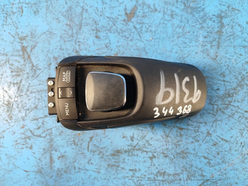 Multimedia control unit Lexus CT200 11-17 2012