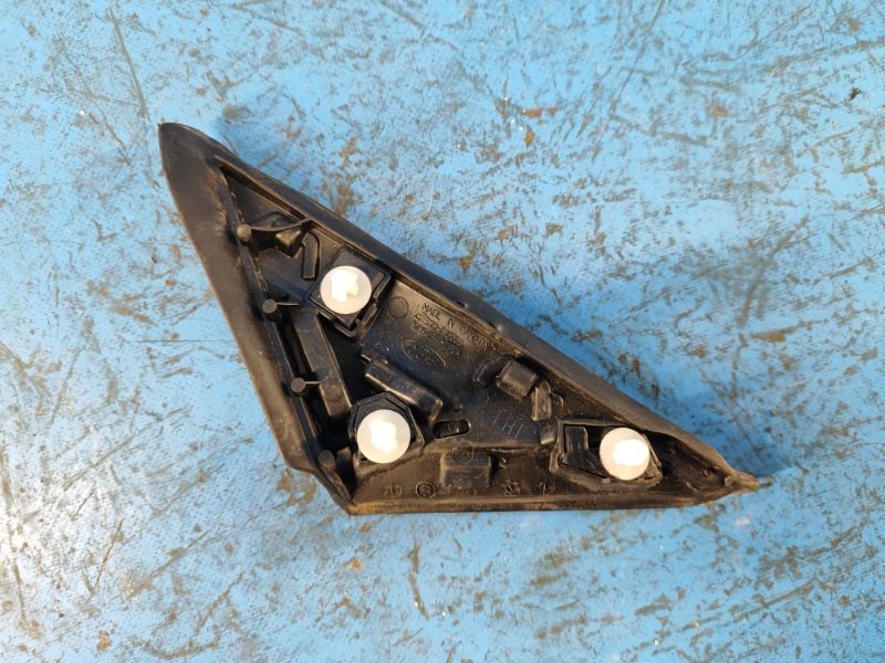 Body trim FORD FUSION 14- Left. Front.