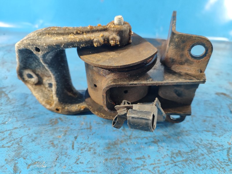 Automatic transmission mount for Suzuki Kizashi 09-14 2010