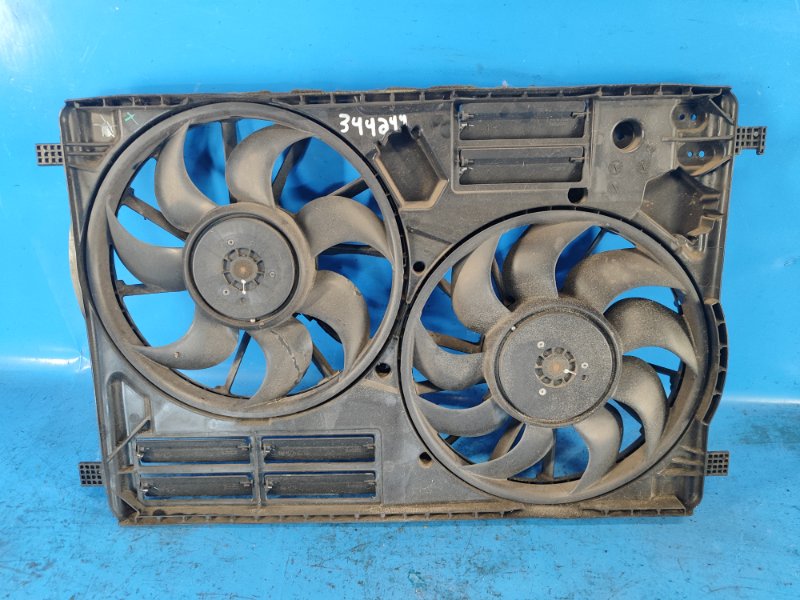 Ford Escape Main Radiator Fan Diffuser 12-19 2017