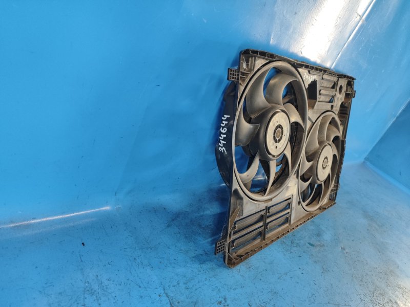Ford Escape Main Radiator Fan Diffuser 12-19 2017