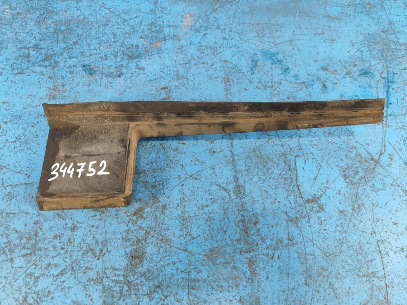 FORD MUSTANG 15- radiator deflector