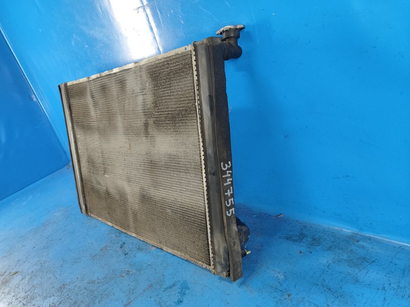 Main radiator for Toyota Sienna 03-10