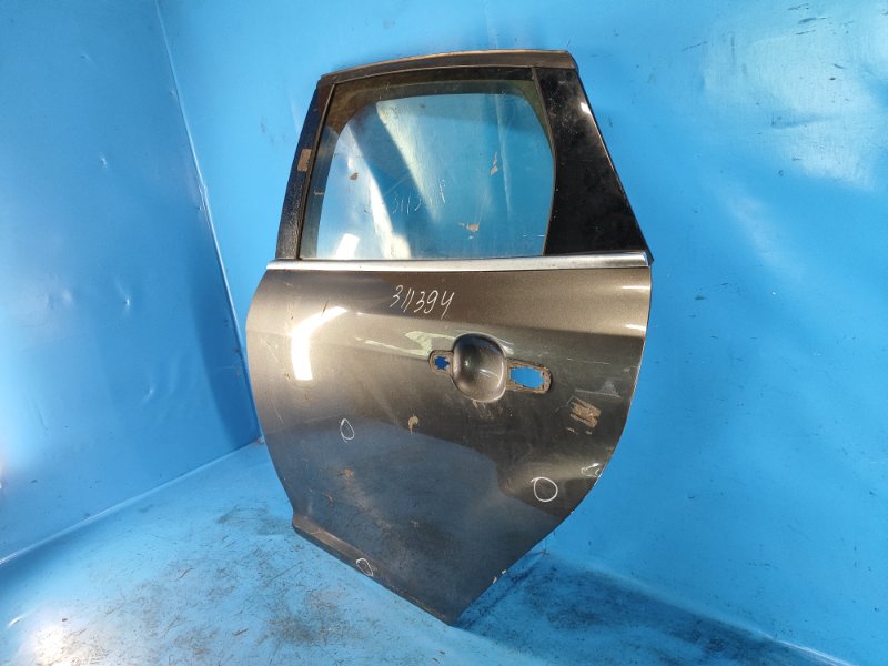 Door FORD FOCUS 10-18 2015 Left. Rear.