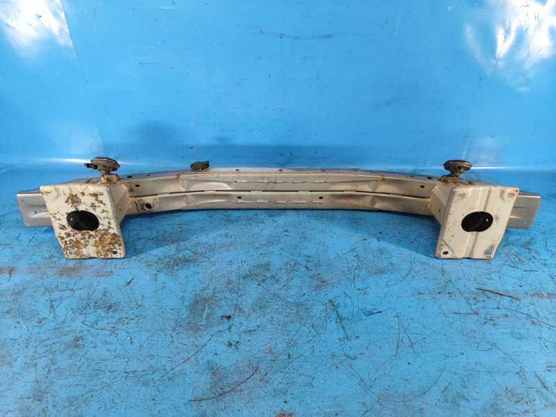 Front bumper reinforcement SUZUKI KIZASHI 09-14 2010