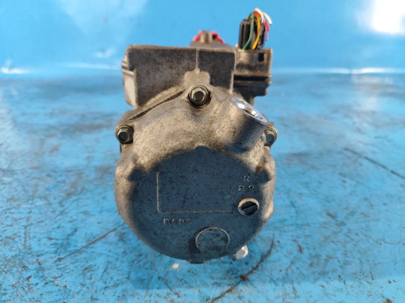 Air conditioning compressor for Toyota Prius Plus 11-14